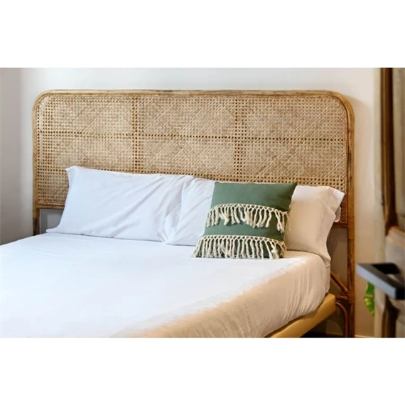 Ágytámla 178x4x127 cm