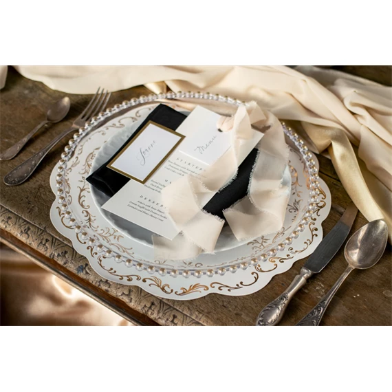 Alátétek arany díszítéssel, fehér, 35,5 cm S/6