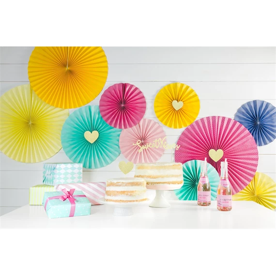 Cupcake dísz sweet love - szívek 11 cm S/6