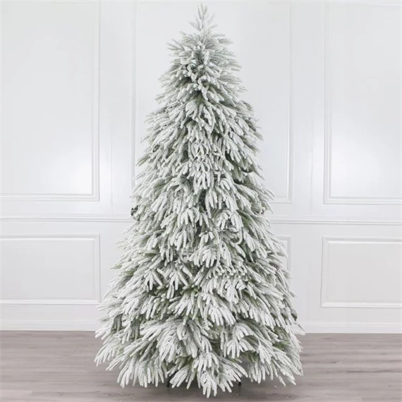Fenyőfa talppal, havas, 295 ággal 150 cm