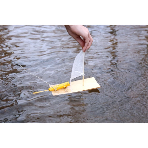 Huckleberry propelleres hajómotor