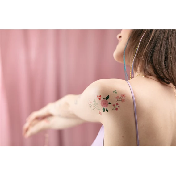 Ideiglenes tetoválások virágok, mix S/19