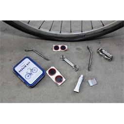 Kerékpárjavító szett 2,5x11,2x8,3 cm