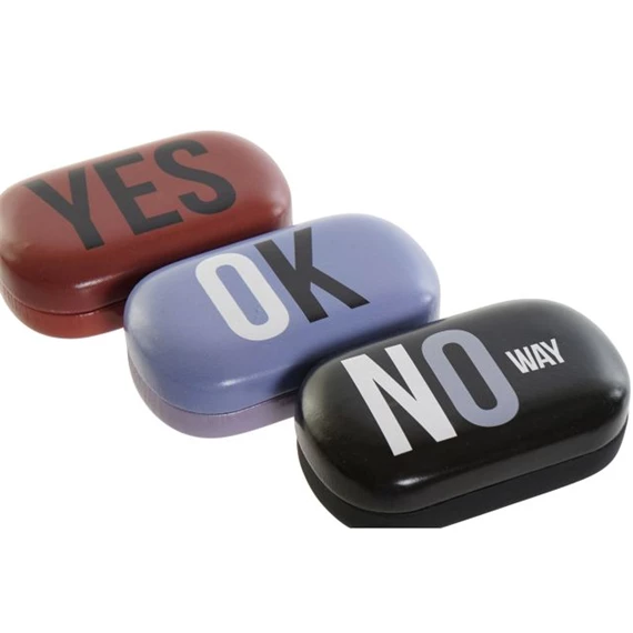 Kontaktlencsetartó 9,6x5,7x3 cm 3 féle