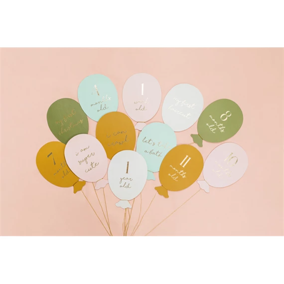 Mérföldkő kártyák lufi formában, vegyes 11,5x17 cm