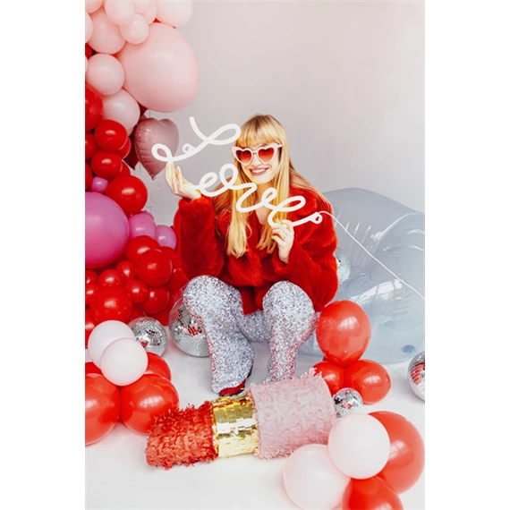 Pinata rúzs alakú 20x54x20 cm