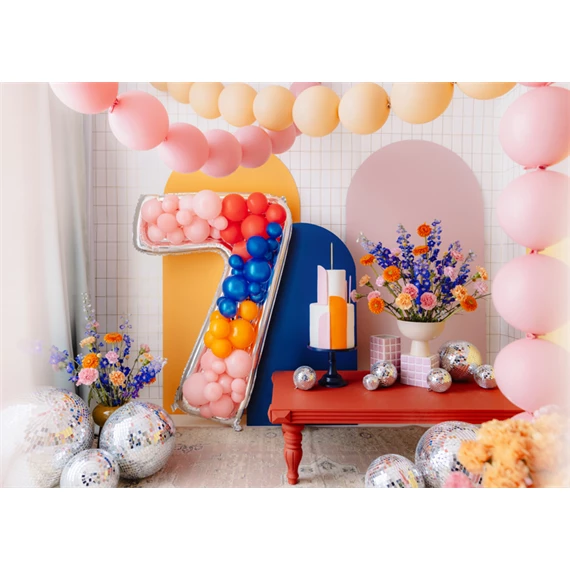 Számkeret 7-es latex lufikhoz 126 cm ezüst