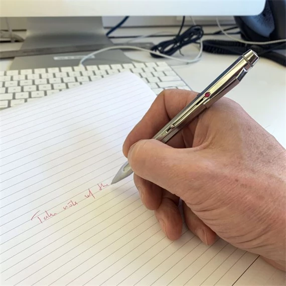 Toll és ceruza, 4 in 1