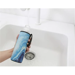 Újratölthető vizespalack tokban 600 ml