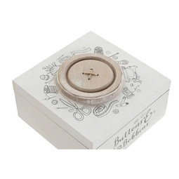 Varrókészlet dobozban 18x18x10 cm